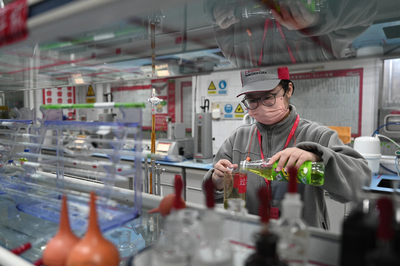 鄭州太古可口可樂卯足干勁生產(chǎn) 全力以赴保障新春供應(yīng)